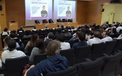 Un moment de l'acte d'entrega de les beques | Roger Benet